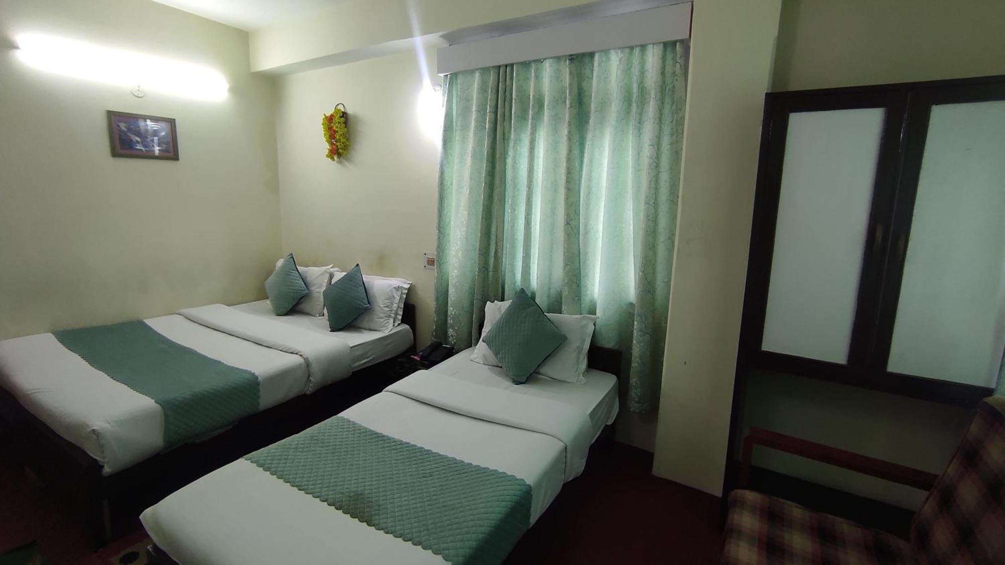 Hotel Kasturi Gangtok Ngoại thất bức ảnh