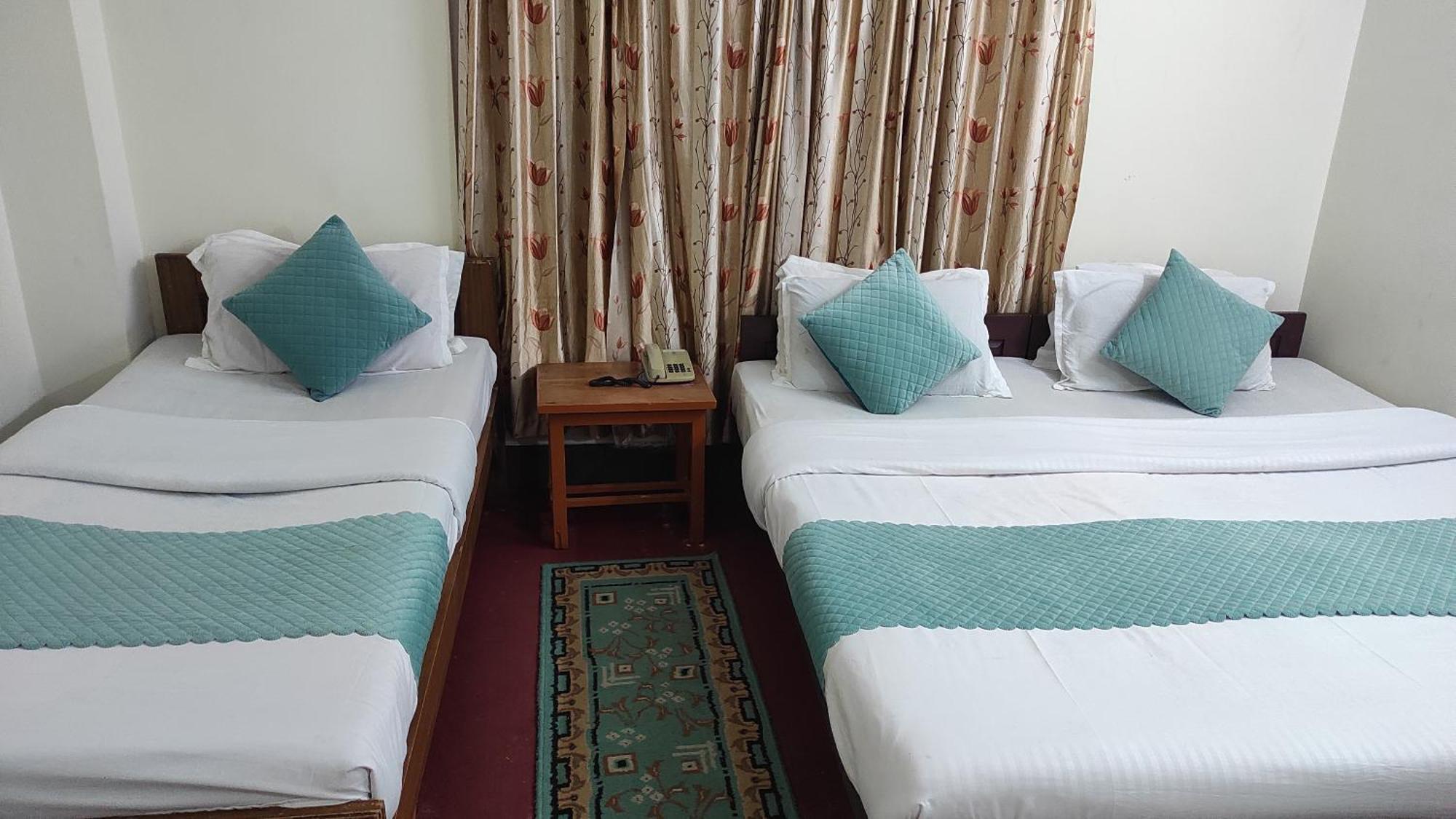 Hotel Kasturi Gangtok Ngoại thất bức ảnh